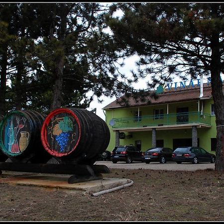 Penzion U Tomcalu Terezín Exterior foto